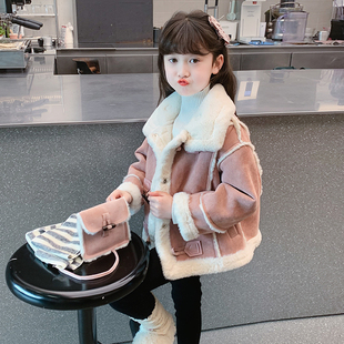 女童外套2024新款秋冬季儿童洋气时髦加厚上衣冬装小女孩网红衣服