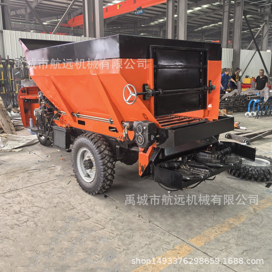 32马力自走式的撒粪车 五征底盘全国联保 3方2.5方的有机肥撒肥车