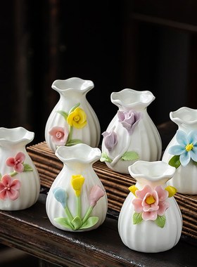 景德镇手工陶瓷捏花创意小花瓶茶桌清新插花器装饰玄关化妆柜摆件