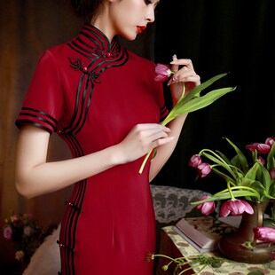 红色旗袍2023年新款女改良复古中国风短袖立领长款高端气质连衣裙