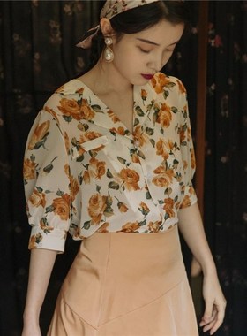 显瘦轻熟两件套裙子复古高腰黄色半身裙气质港风套装女夏花色衬衫