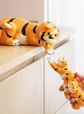 慧心巧聚老虎摆件玄关书柜客厅酒柜电视柜装饰品创意可爱手办摆设