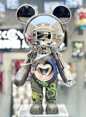 星际熊创意潮玩公仔摆件客厅电视柜酒柜轻奢高档装饰礼品乔迁礼物