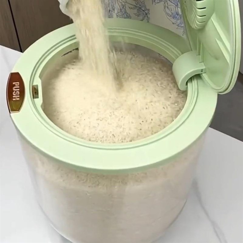 大容量装米桶防虫防潮密封家用食品级面粉储存罐面桶米缸米箱储粮