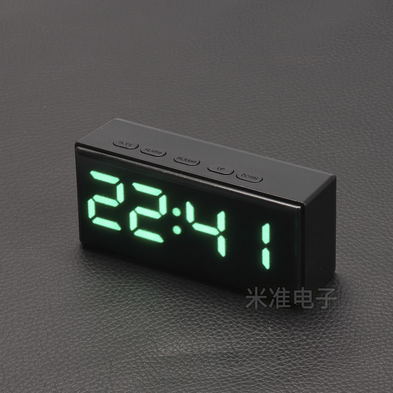 黑屏LED创意智能电子小闹钟数字钟静音小号桌面时钟床头夜光钟表