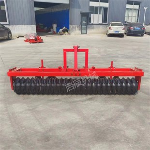 四轮拖拉机带悬挂燕麦玉米保墒压实器 农用玉米小麦镇压器压地机