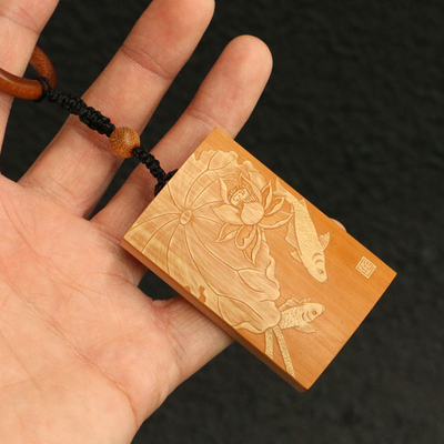 精品名家戚挺飞纯手工留青雕刻老玉竹文玩手牌竹雕手把件挂件竹牌