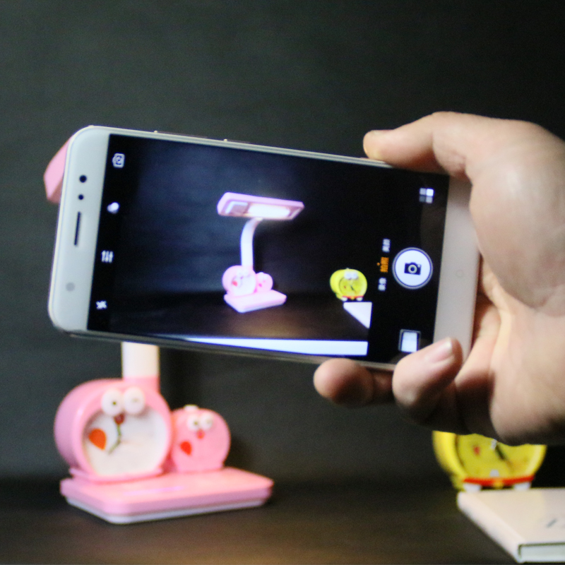 卡通台灯小学生家用led儿童可爱充电护眼台灯插电书桌学习带闹钟