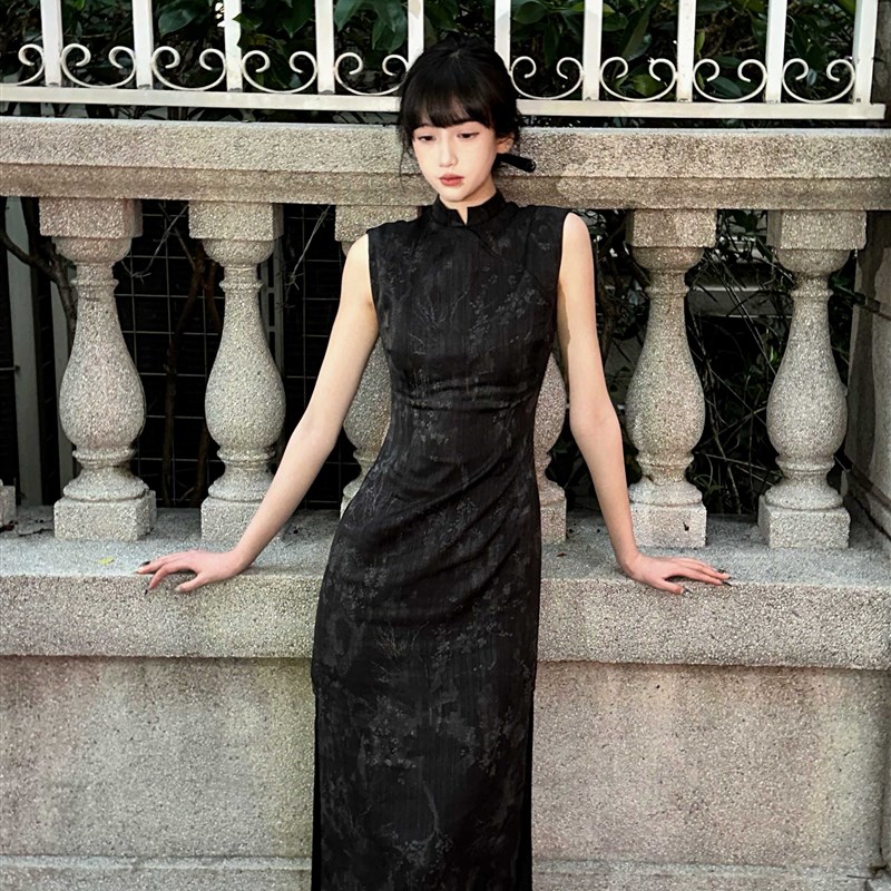 澜竹旗袍黑色复古新中式气质收腰连衣裙高级感提花无袖低开叉长裙