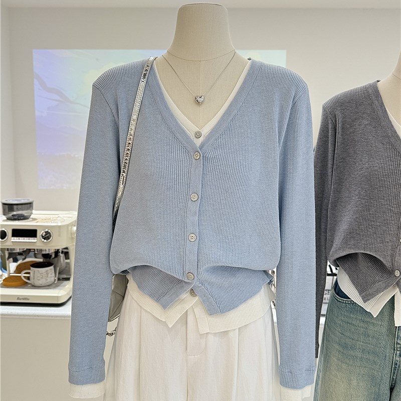 时尚简约春秋V领小众法式拼接假两件上衣洋气系扣针织开衫女外套