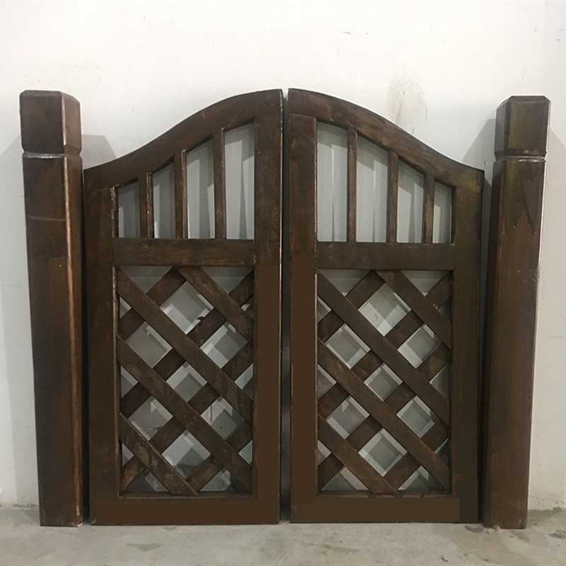 成都防腐木门室外院子别墅庭院围墙围栏户外园艺护栏篱笆木头栅栏