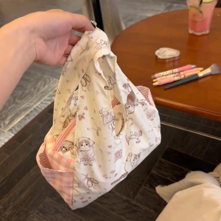 可爱猫咪碎花手腕包大容量上班族带饭手拎帆布包饭盒袋便当包餐包