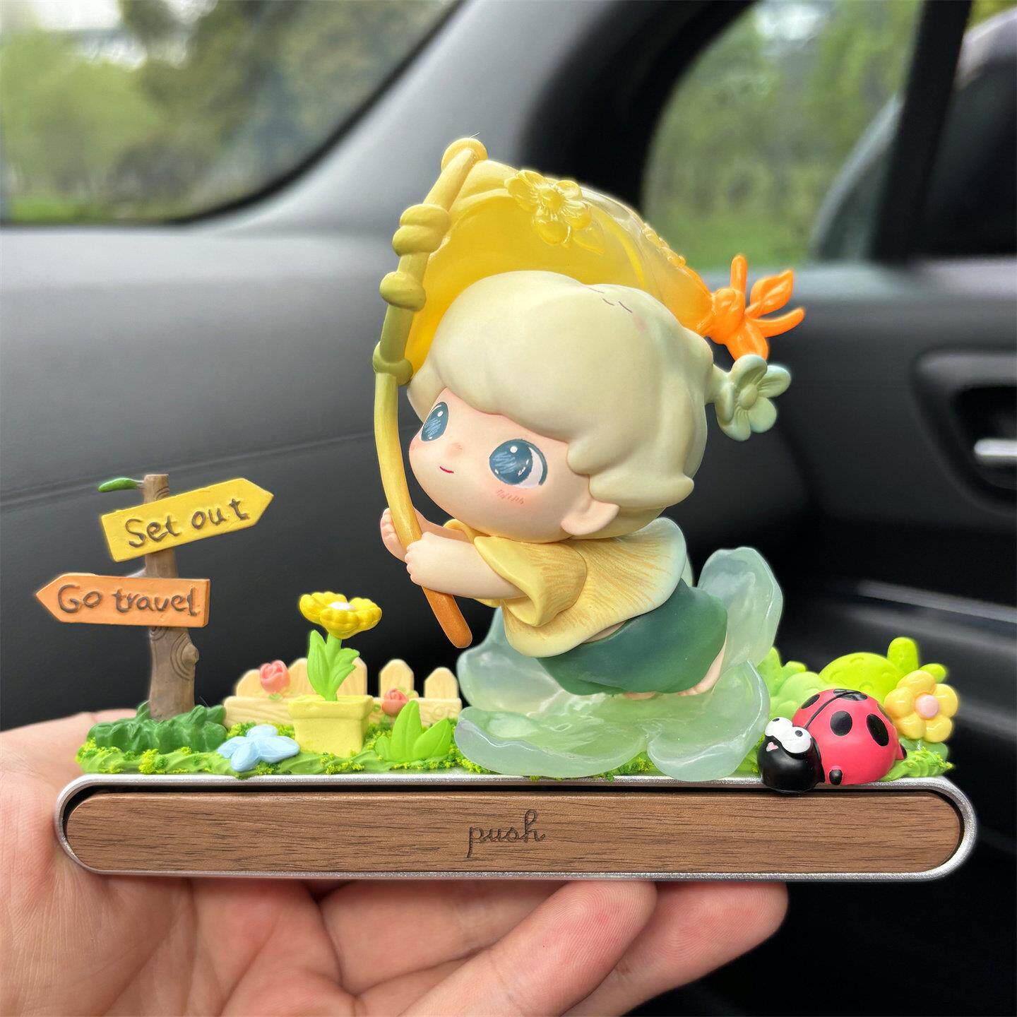 DIMOO瞬间的奇遇车载停车号码牌摆件汽车内饰品装饰中控台仪表