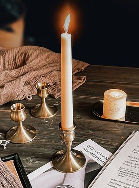 轻奢北欧法式复古典黄铜色家用铝制蜡烛台摆件金属浪漫烛光晚餐桌