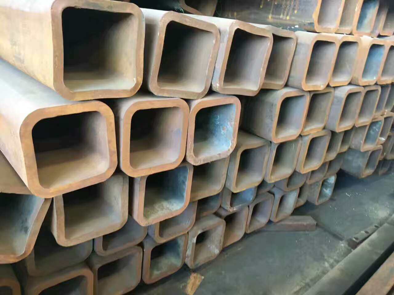 北京钢材 方槽钢 方通 方管矩形管 镀锌方管 角铁