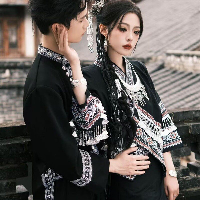 新款云南苗疆土家族服装情侣苗族少数民族写真旅拍服饰摄影套装
