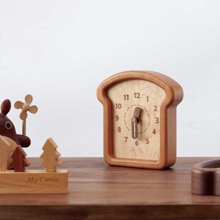 三思工房创意爱面包造型木质台钟静音时钟床头卧室摆钟
