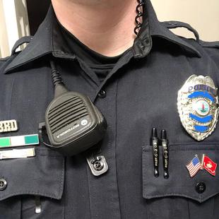 对讲机咪头夹无线咪制服钮扣夹对讲机ptt固定扣tactical mic clip