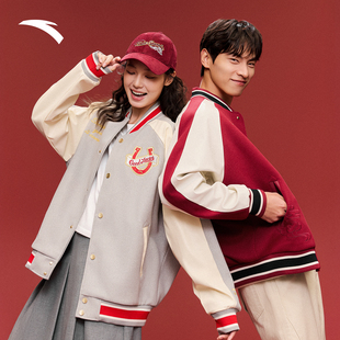 安踏好事发生丨新年款红色棒球服夹克男士冬季美式外套152618709N