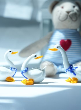 纯手工琉璃可爱大白鹅桌面摆件白天鹅生日祝福礼物家居书桌装饰品