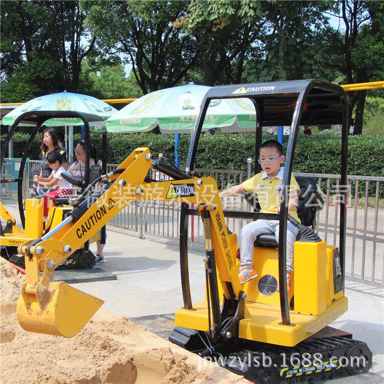 游乐挖掘机大型游乐投币挖掘机地摊游戏旋转带音乐