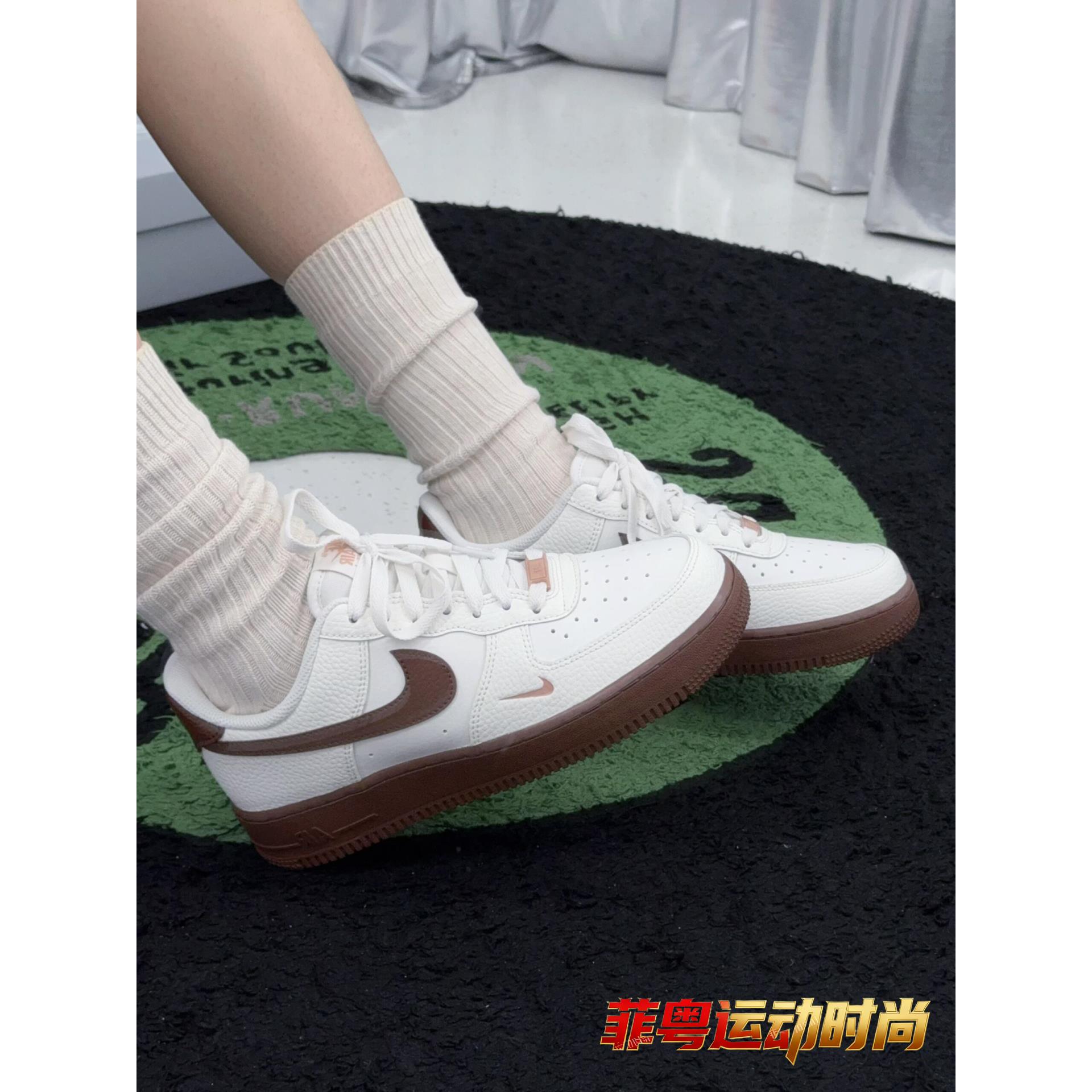 新款空军一号板鞋AIRFOCE