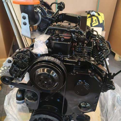 日立EX200-5挖掘机发动机6BTA5.9柴油发动机