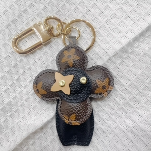 LV&GEDETE官方旗舰店包包挂件 汽车钥匙扣配饰太阳花公仔挂饰老花