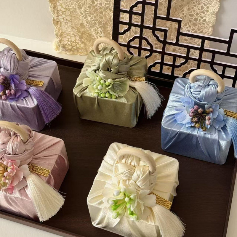 中式款风吕敷礼盒厂家供应伴手礼