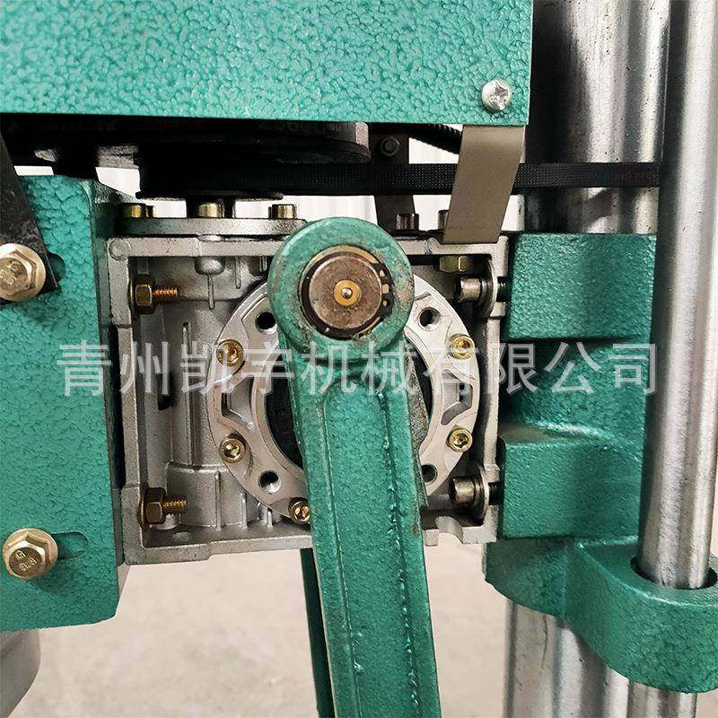 半自机动洋酒封口酒机 葡萄酒打头机 红捻帽型 小铝盖旋盖机