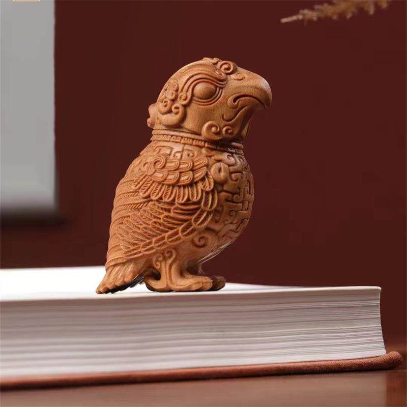 印度老山檀香子乍弄鸟尊手把件精工手雕动物图案摆件文玩挂件