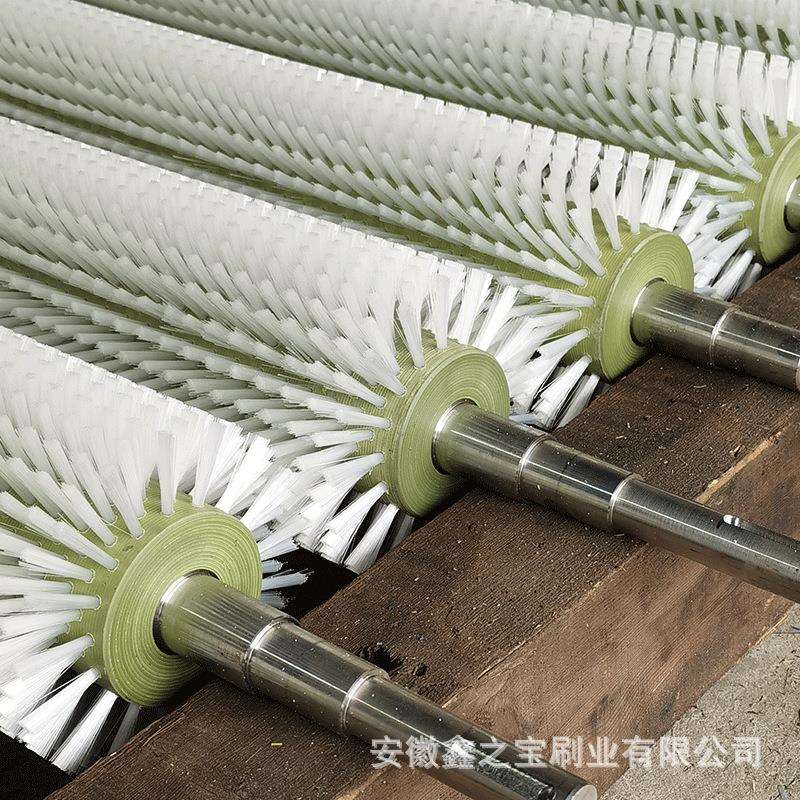工业毛刷辊/滚筒刷清洗机刷辊/除尘清扫毛刷轮果蔬清洗毛刷辊图片