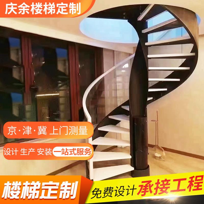 旋转楼梯阁楼复式室内圆形阳台家用中柱钢木现代公寓夹层跃层