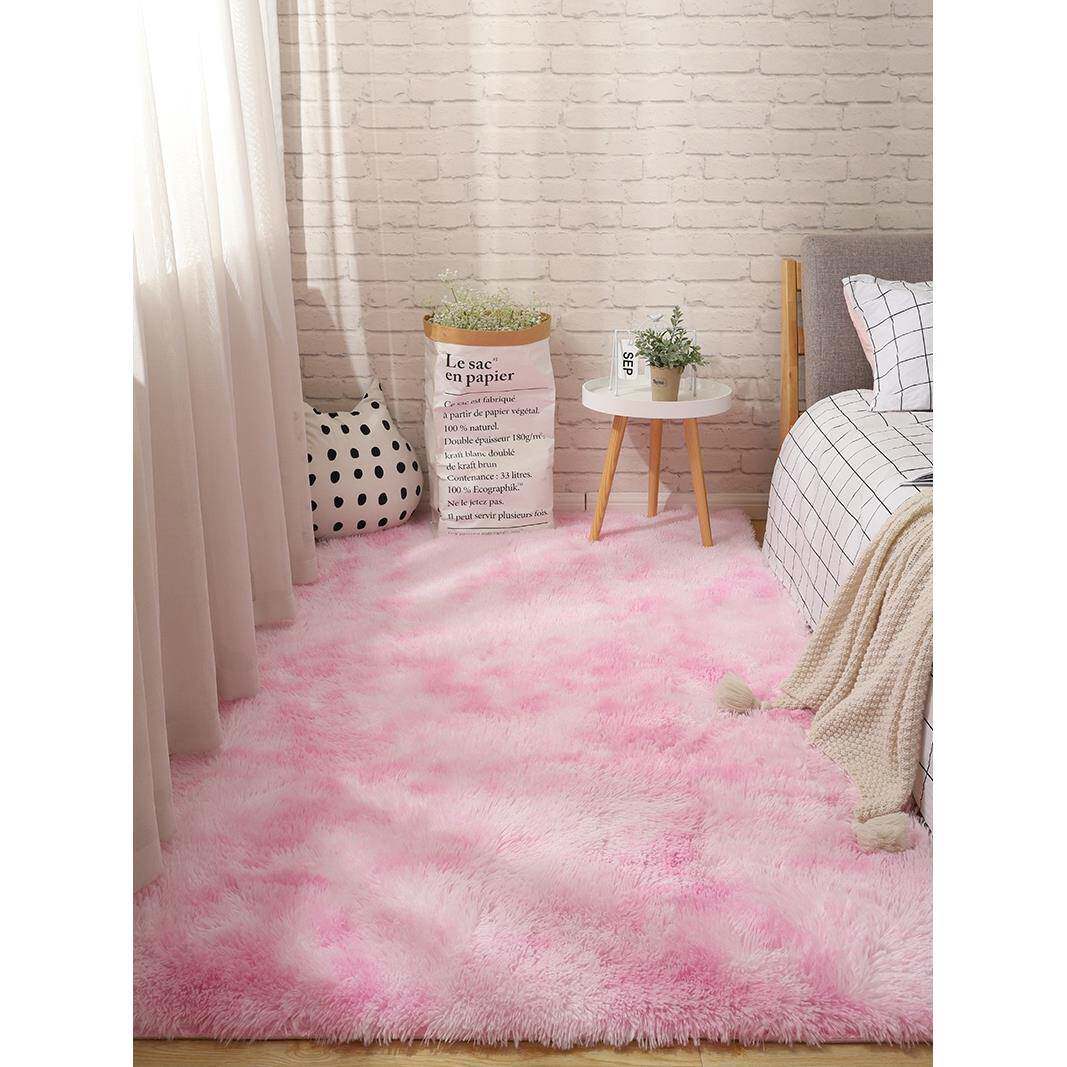 粉红色的地毯卧室满公主粉红色的小客厅床边女孩的床毯子地板垫子