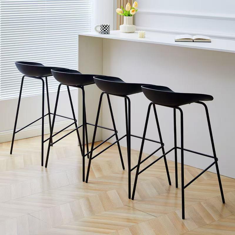 新款吧台椅现代简约酒吧椅家用高脚凳吧凳前台桌椅轻奢凳子铁艺椅