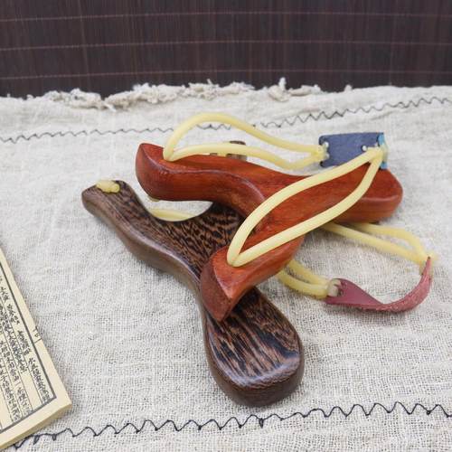 鸡翅木儿童怀旧弹弓玩具