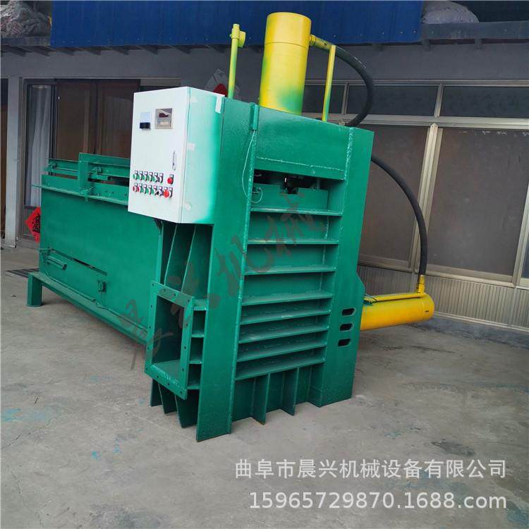 新型青储饲料打包机大型畜牧、养殖业新疆玉米秸杆打包机价格