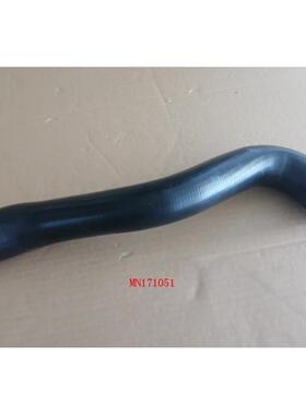 MN171051水管