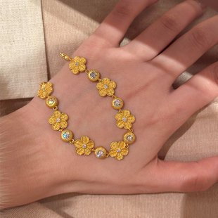 复古金色拉丝手链女秋冬氛围感中古高级感设计感新潮时尚百搭饰品