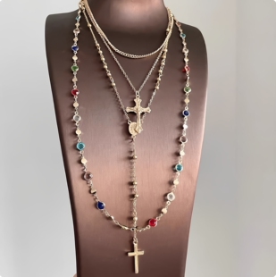彩色水晶十字架吊坠项链女小众高级感长款毛衣链甜酷辣妹叠戴颈链