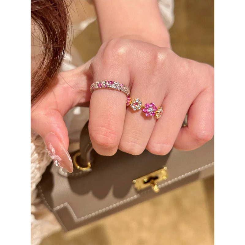 爆闪渐变粉满钻花朵戒指女2026新款爆款轻奢高级感黄金色食指戒环