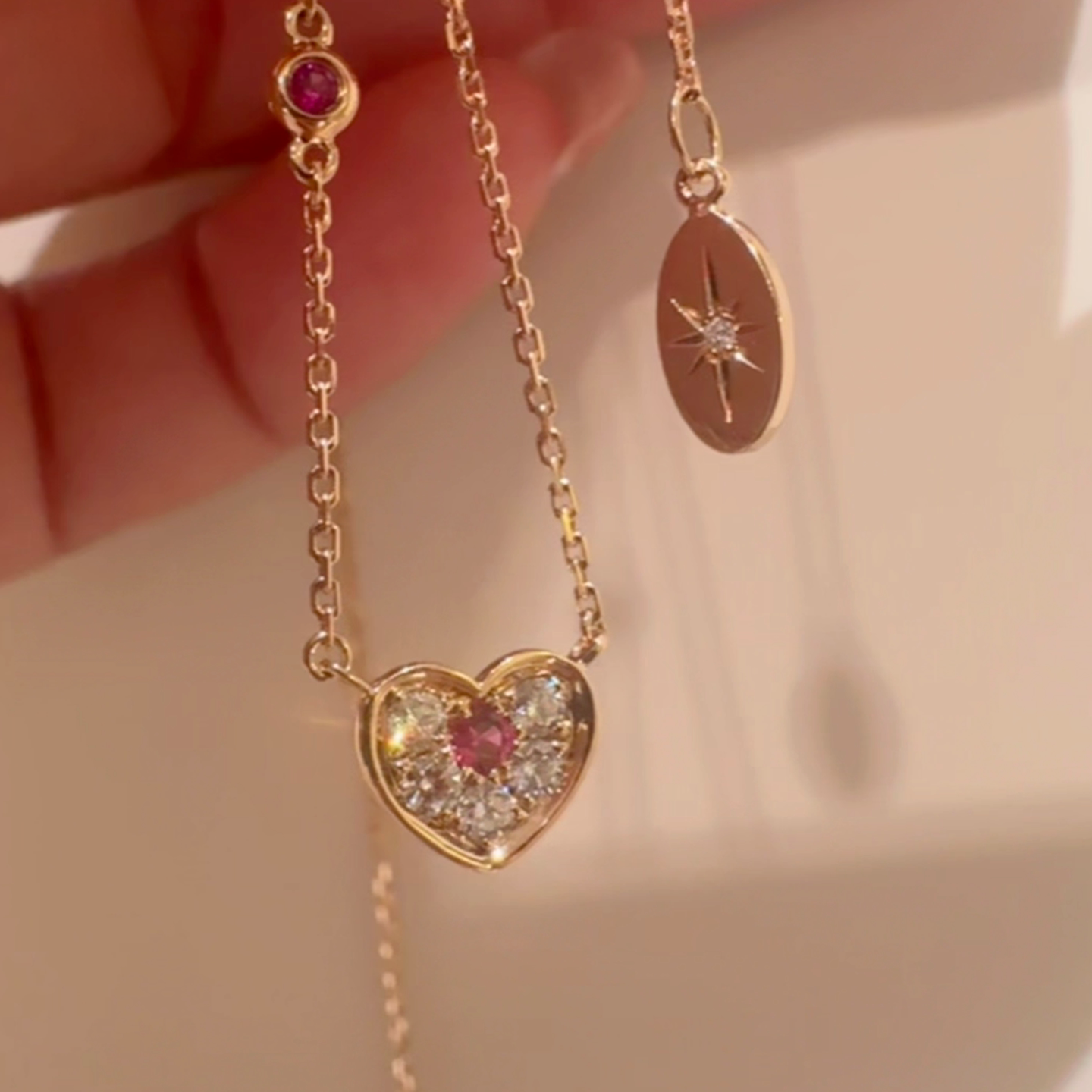 中古风vintage金色爆闪红宝石色爱心项链女彩宝八芒星心形锁骨链
