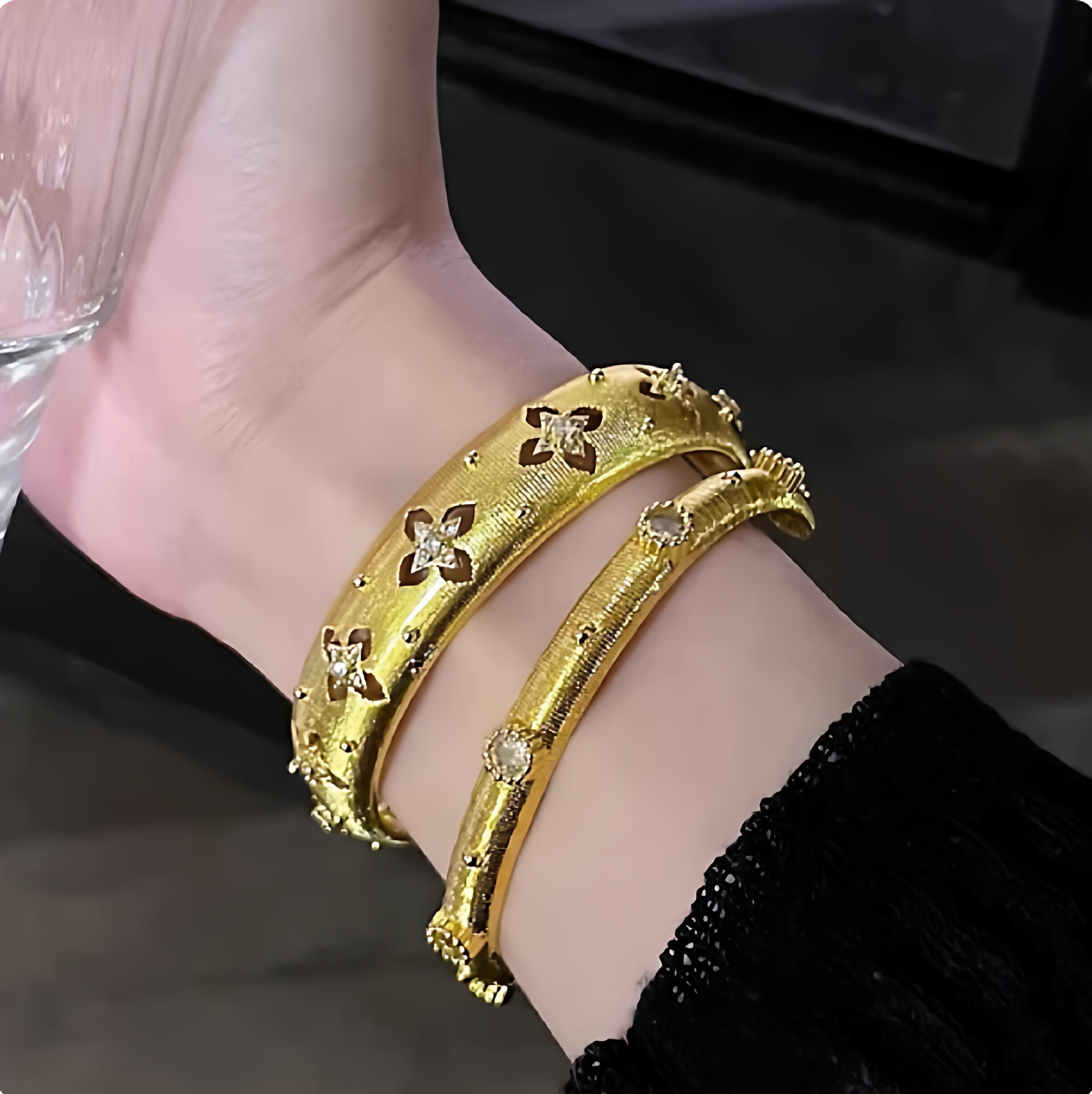 中古风小众开口手镯拉丝金色手链轻奢高级感复古精致手环镀金宽版