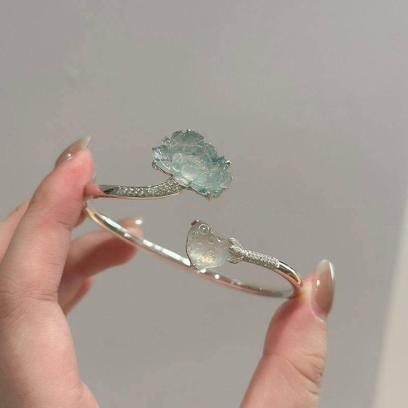 【惟有绿荷红菡萏】淡雅莲花银色手镯女错位设计小众个性绝美手饰