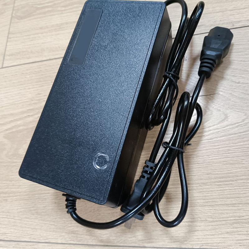 电动车锂离子快速充电器V0V串1串1串17串71.V5三元T方口