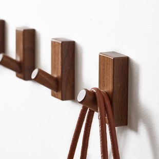 玄关门后挂衣架墙壁强力粘胶承重免打孔挂衣钩实木挂钩衣帽间粘钩