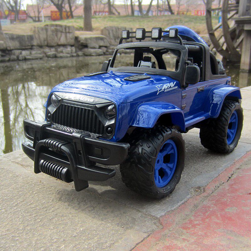 合金遥控越野车速两驱攀爬充电动遥控汽车儿童男孩赛车大号