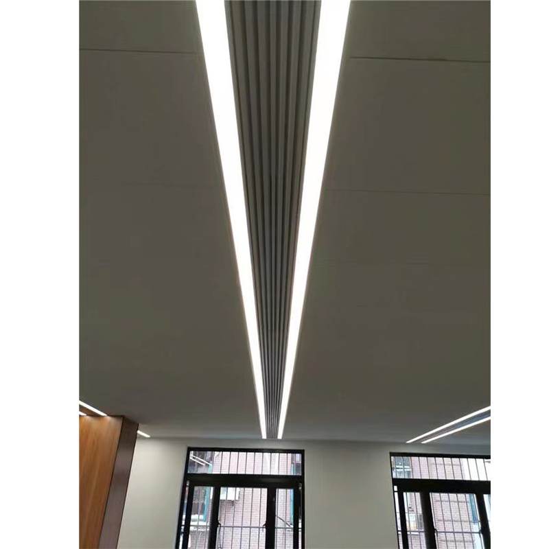 中央空调出风口集成带生产设备集成灯带风口天花吊顶空调风口装饰