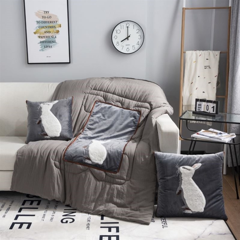 抱枕被子两用枕头被二合一办公室午睡被车用靠垫枕车载折叠被四季