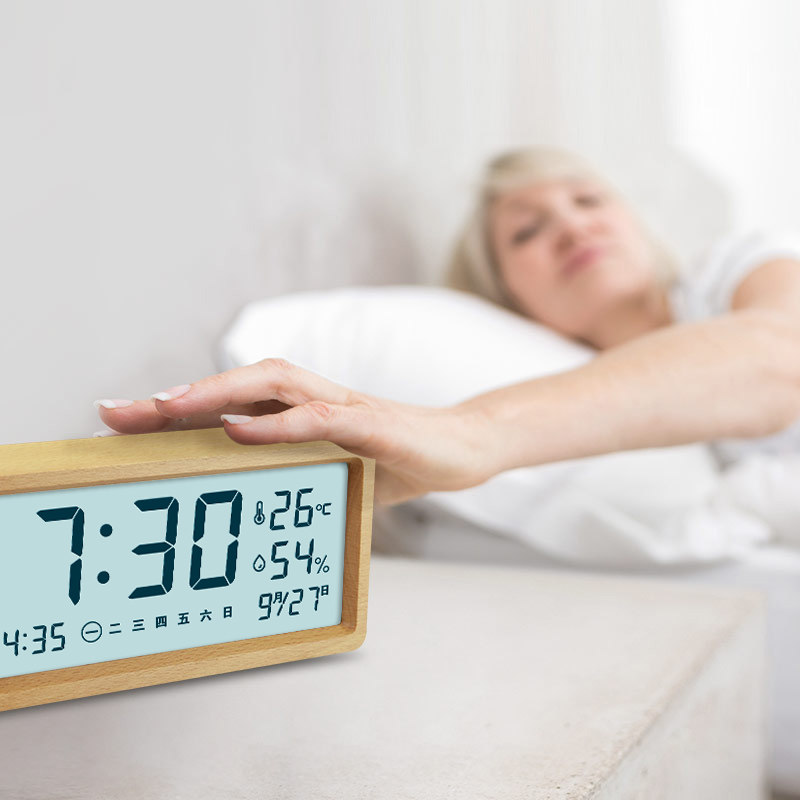 闹钟电子时钟时间日期显示器木客厅温度湿度钟表摆放台式